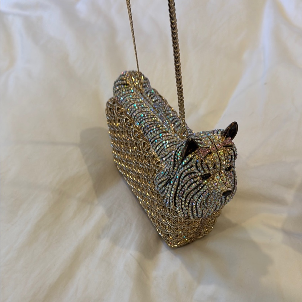 Rhinestone Cat Evening Clutch in Shimmering Gold